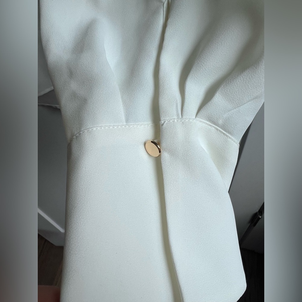 Halogen Split Cuff Button-Up Top Nwot - image 7